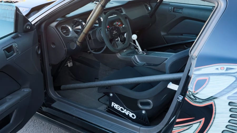 2013 Ford S197 Mustang - Image 4 of 31