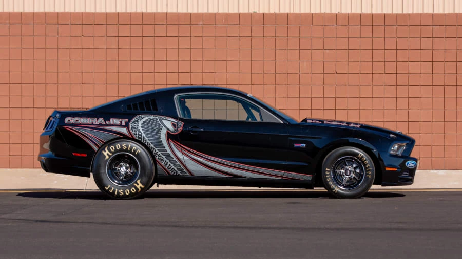 2013 Ford S197 Mustang - Image 8 of 31