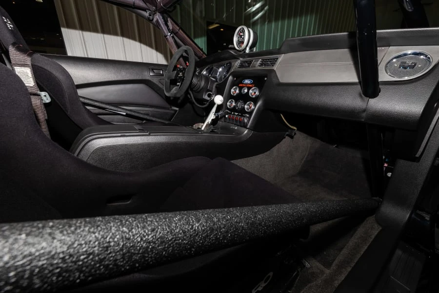 2013 Ford S197 Mustang - Image 23 of 31