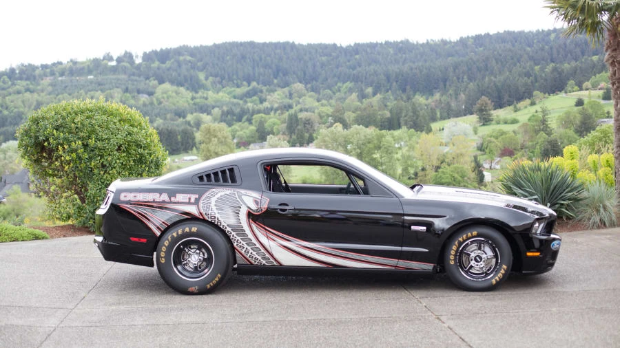 2013 Ford S197 Mustang - Image 2 of 12
