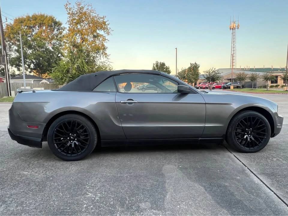 2013 Ford S197 Mustang - Image 3 of 14