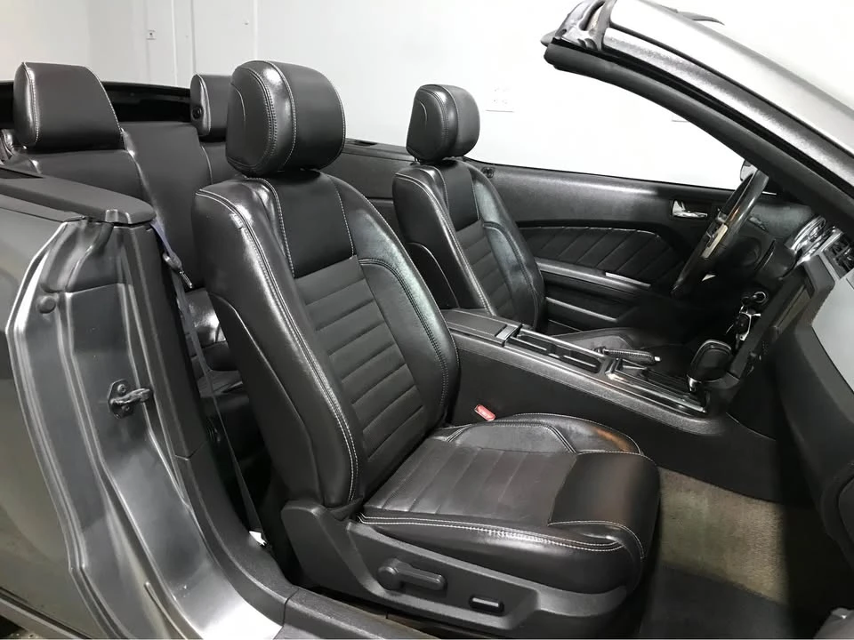 2013 Ford S197 Mustang - Image 7 of 19