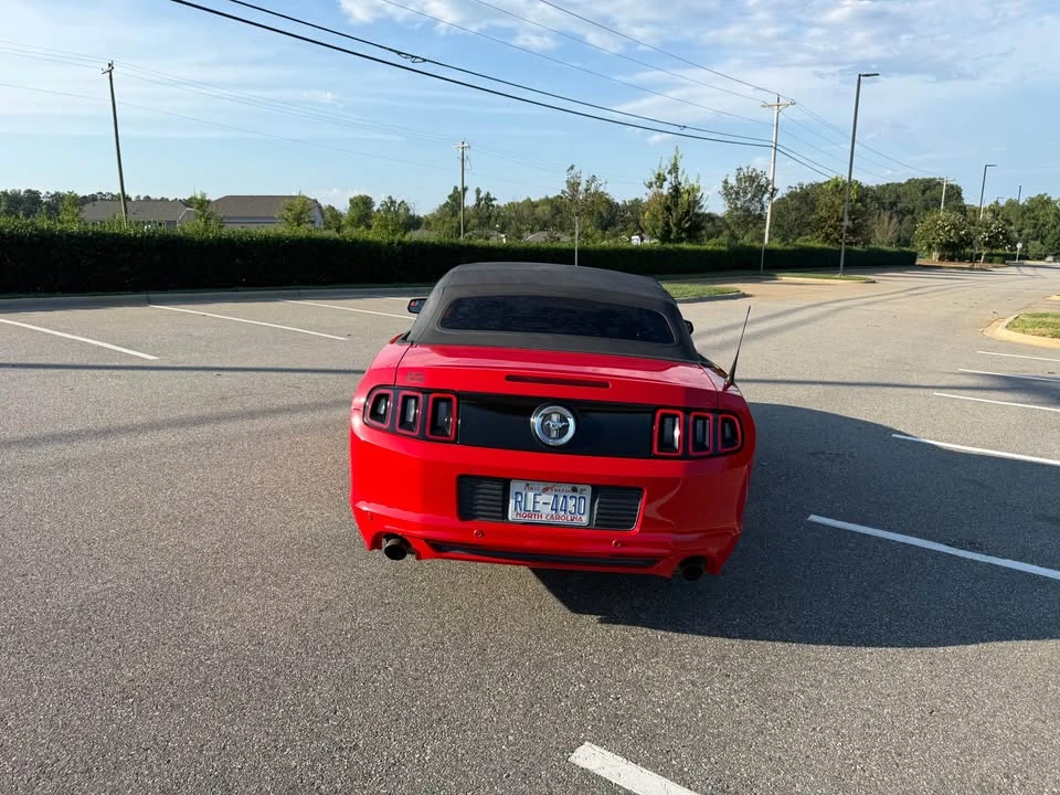 2013 Ford S197 Mustang - Image 7 of 10