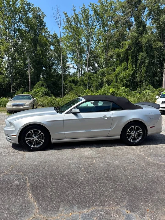 2013 Ford S197 Mustang - Image 3 of 6