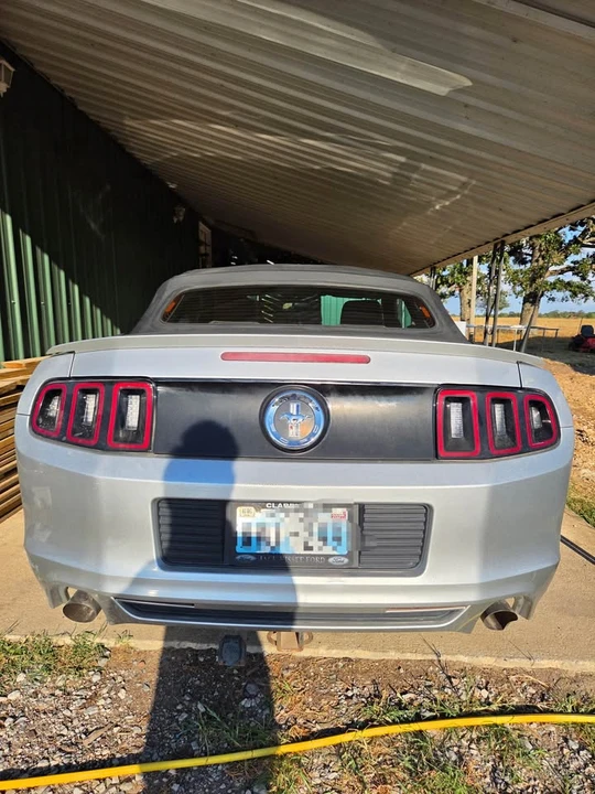 2013 Ford S197 Mustang - Image 2 of 9