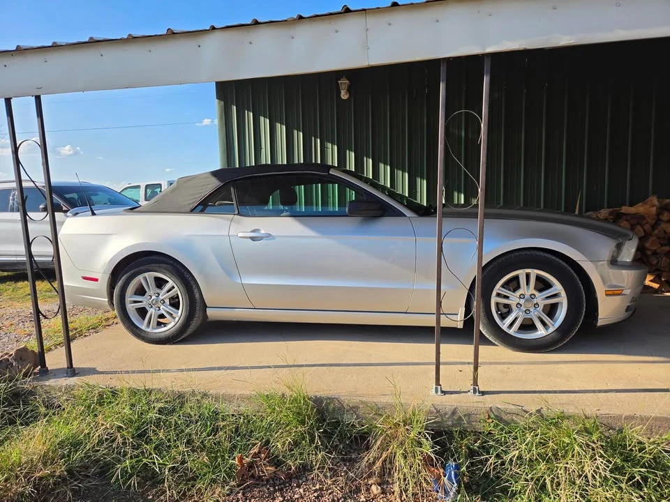 2013 Ford S197 Mustang - Image 8 of 9