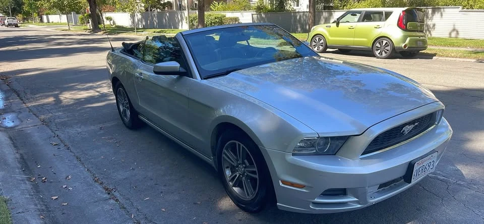 2013 Ford S197 Mustang - Image 7 of 12