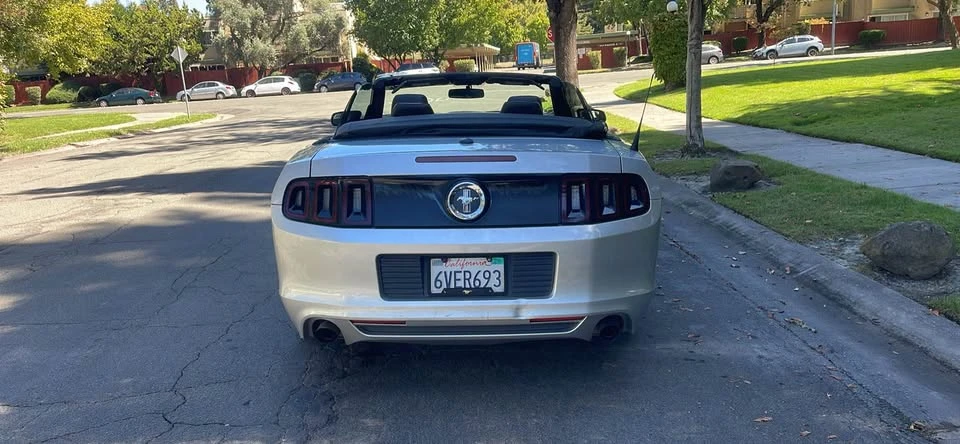 2013 Ford S197 Mustang - Image 4 of 12