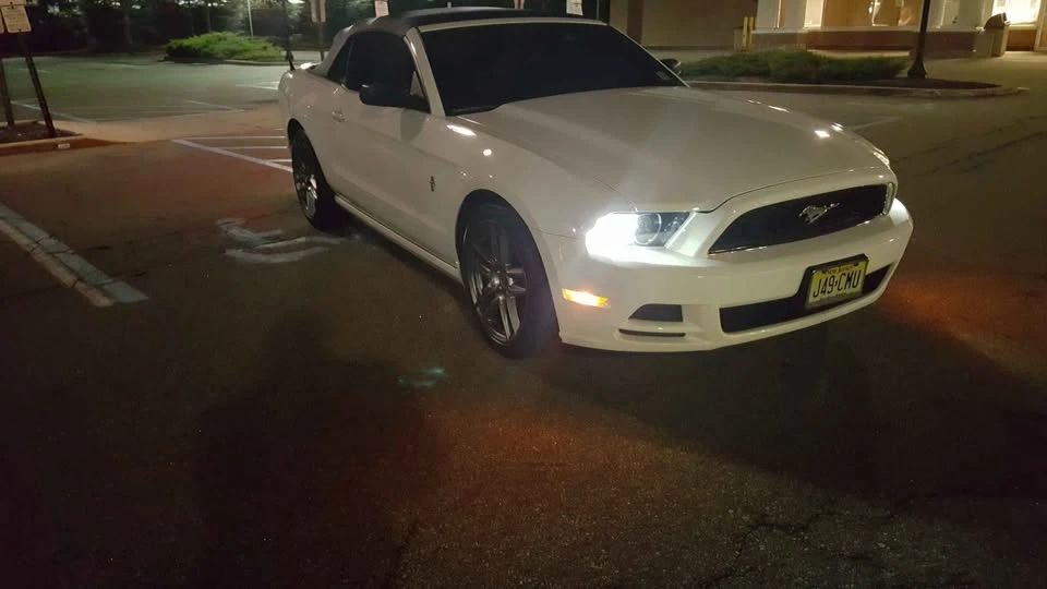 2013 Ford S197 Mustang - Image 3 of 6