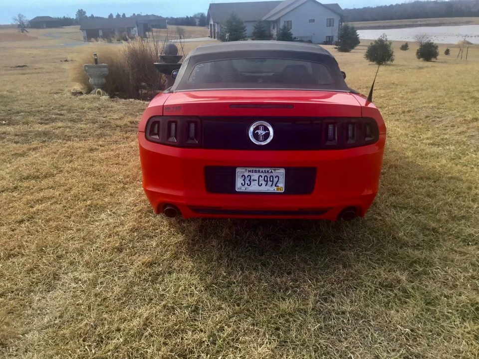 2013 Ford S197 Mustang - Image 5 of 6