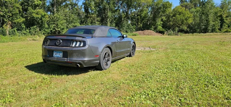 2013 Ford S197 Mustang - Image 3 of 10