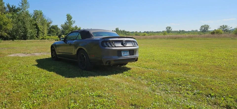 2013 Ford S197 Mustang - Image 4 of 10