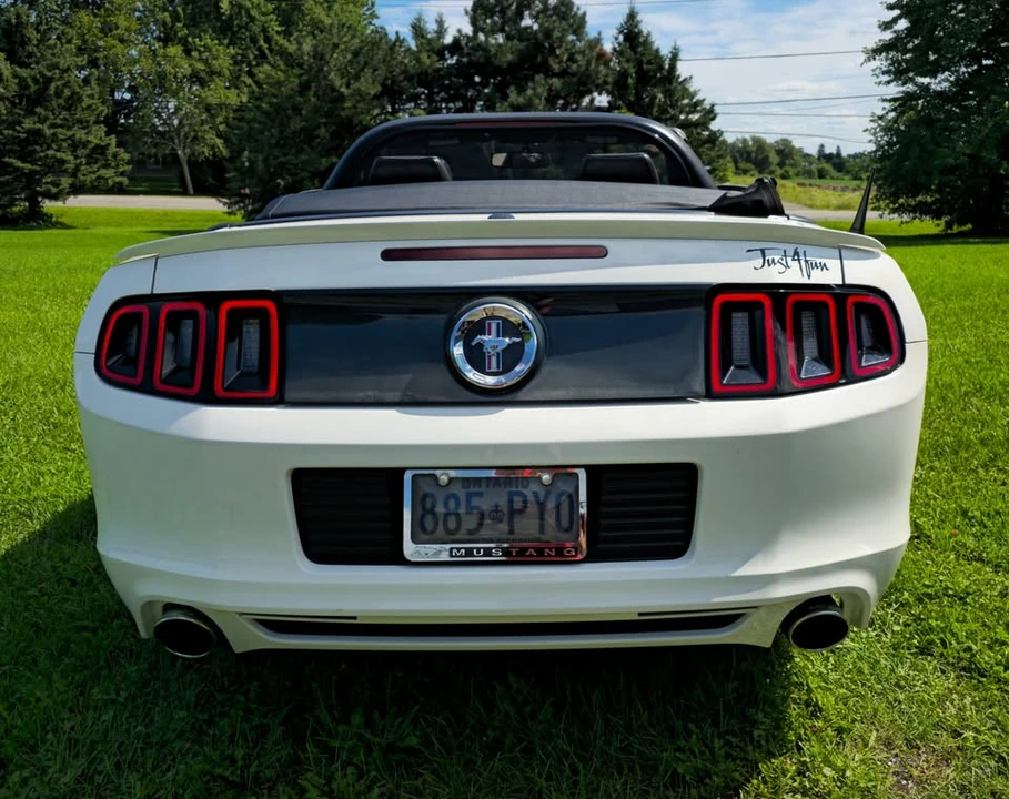 2013 Ford S197 Mustang - Image 2 of 20