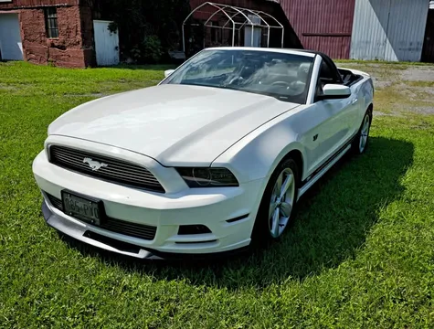 2013 Ford Mustang Convertible Premium