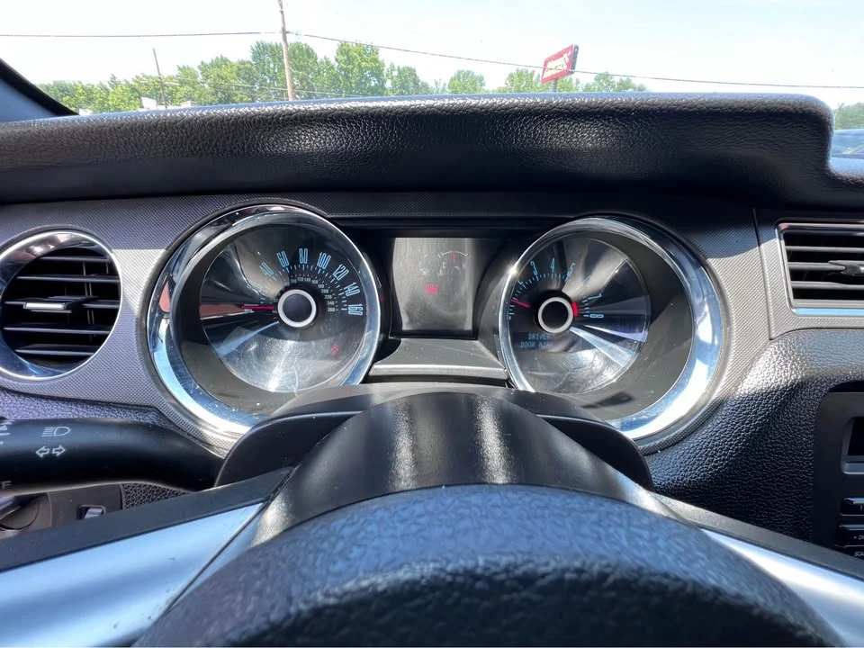 2013 Ford S197 Mustang - Image 11 of 16