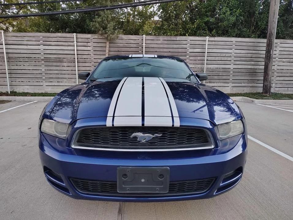 2013 Ford S197 Mustang - Image 3 of 8