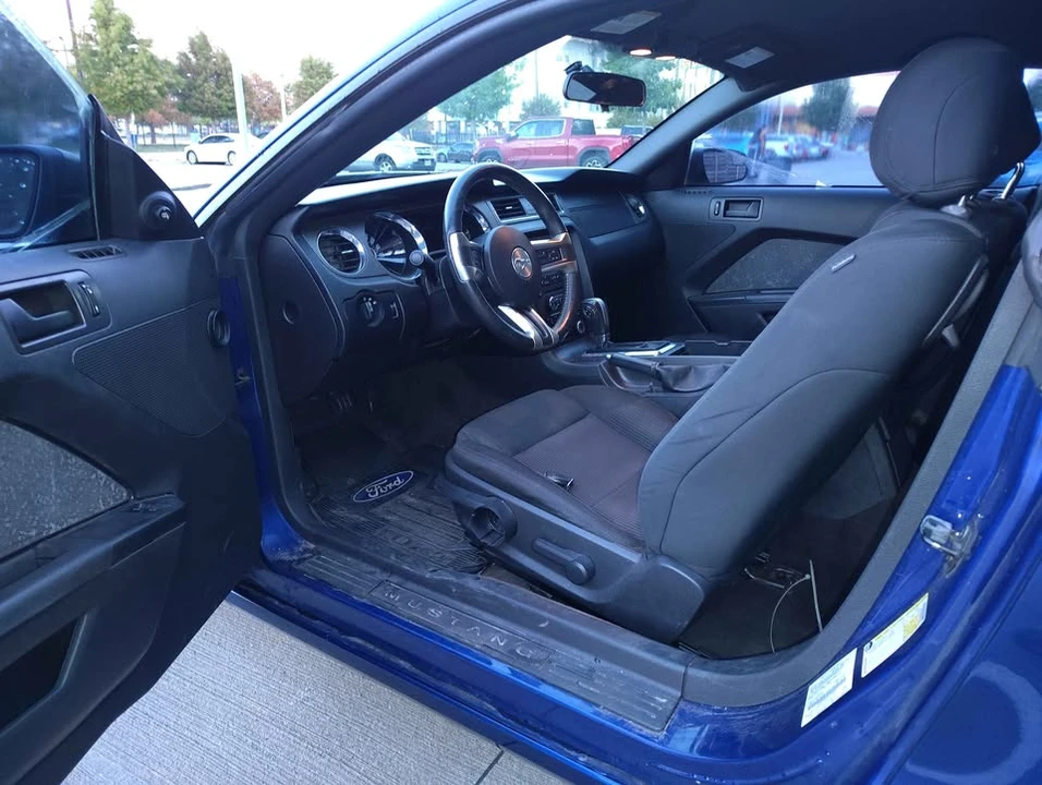 2013 Ford S197 Mustang - Image 6 of 8