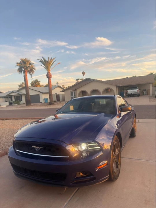 2013 Ford S197 Mustang - Image 2 of 4