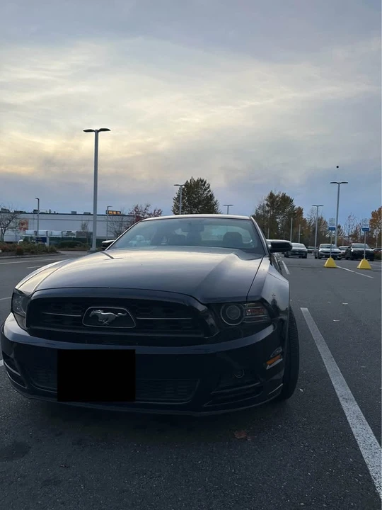 2013 Ford S197 Mustang - Image 2 of 11