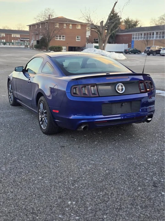 2013 Ford S197 Mustang - Image 5 of 11