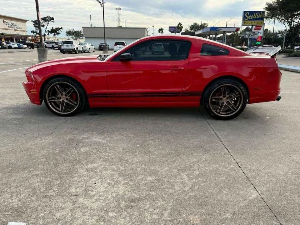2013 Ford S197 Mustang - Image 4 of 15