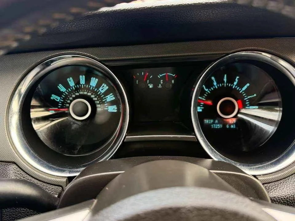 2013 Ford S197 Mustang - Image 10 of 15