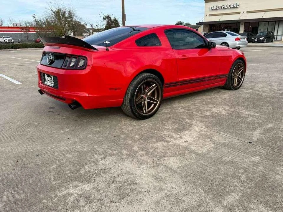 2013 Ford S197 Mustang - Image 5 of 15