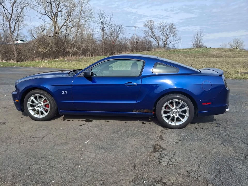 2013 Ford S197 Mustang - Image 5 of 10