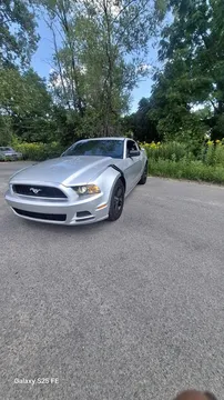 2013 Ford Mustang Coupe 2D