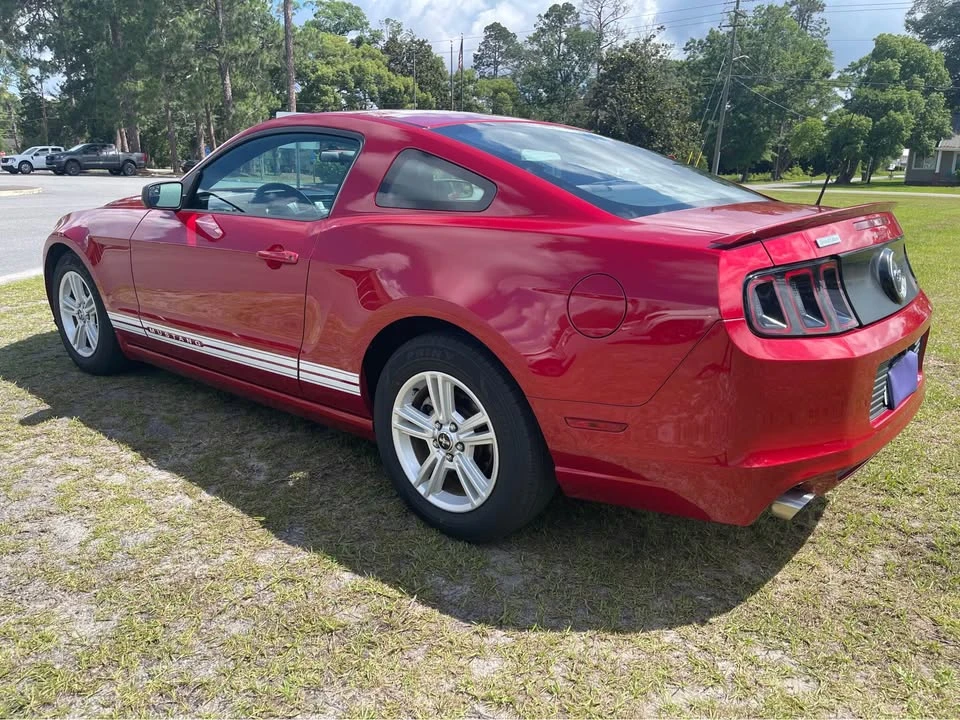 2013 Ford S197 Mustang - Image 4 of 10