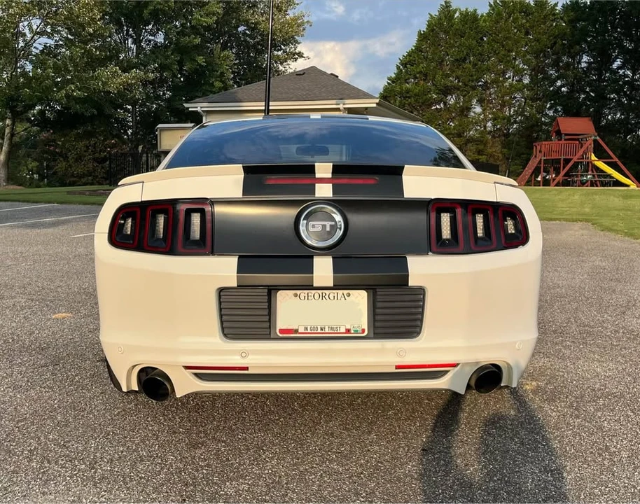 2013 Ford S197 Mustang - Image 9 of 9