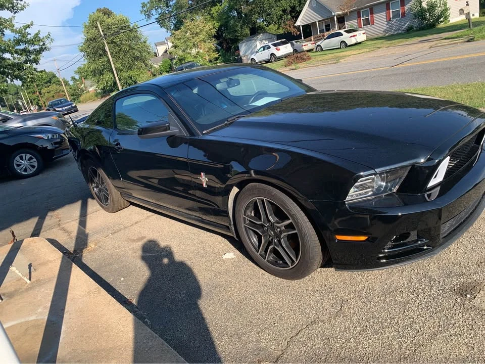 2013 Ford S197 Mustang - Image 2 of 5