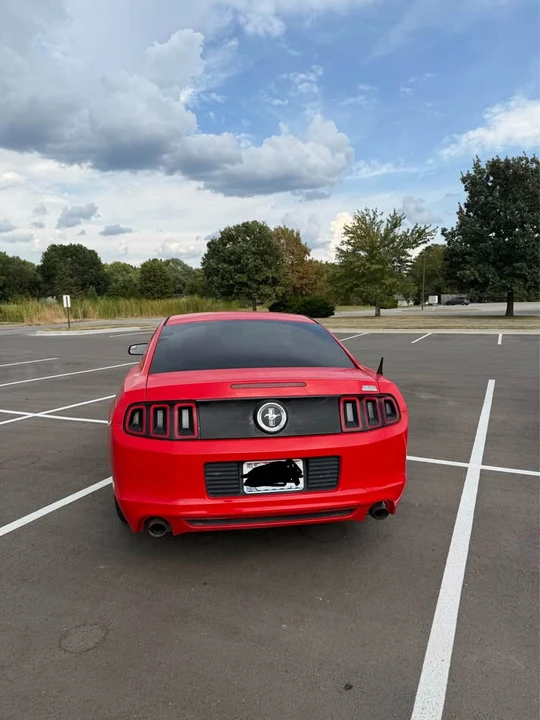 2013 Ford S197 Mustang - Image 7 of 14