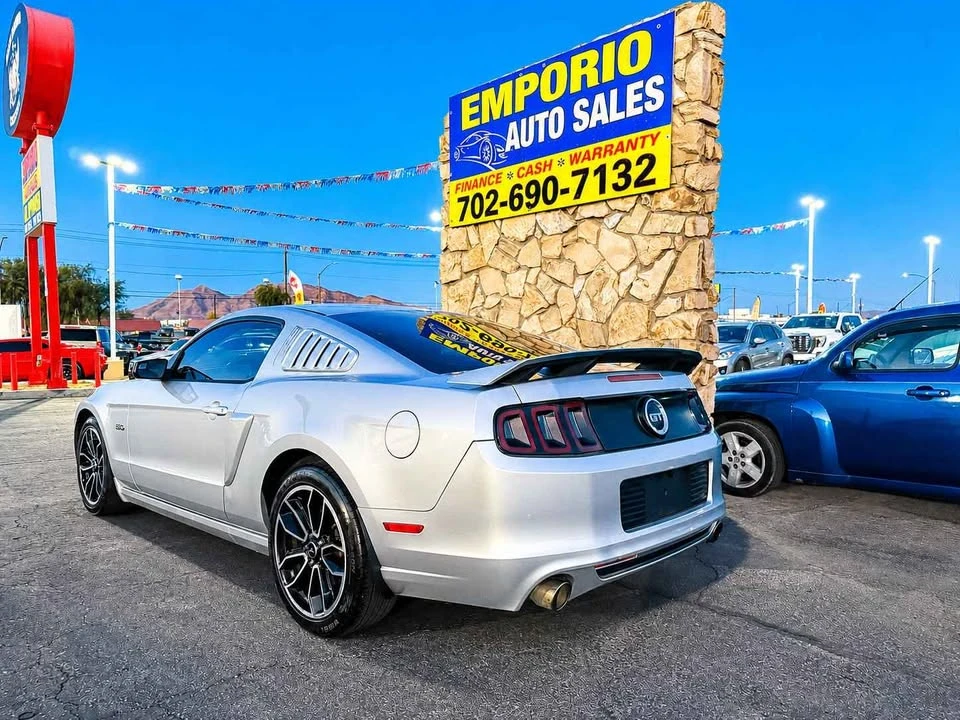 2013 Ford S197 Mustang - Image 3 of 11