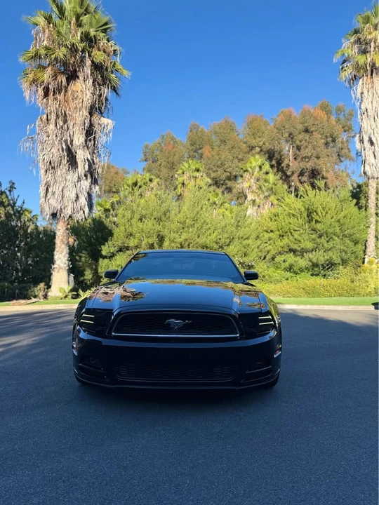 2013 Ford S197 Mustang - Image 2 of 18