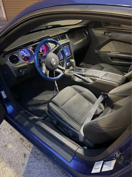 2013 Ford S197 Mustang - Image 9 of 15