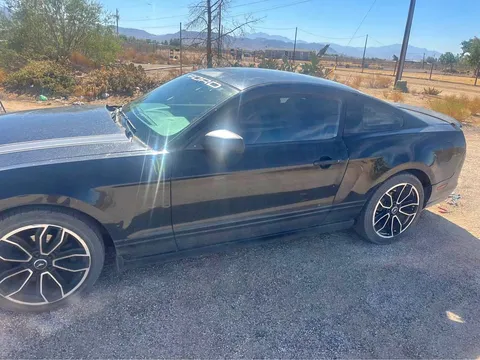 2013 Ford Mustang Coupe 2D