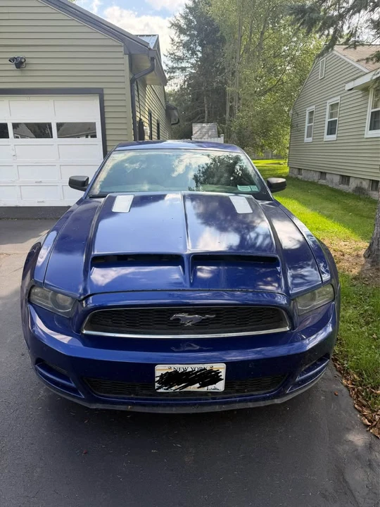 2013 Ford S197 Mustang - Image 2 of 15
