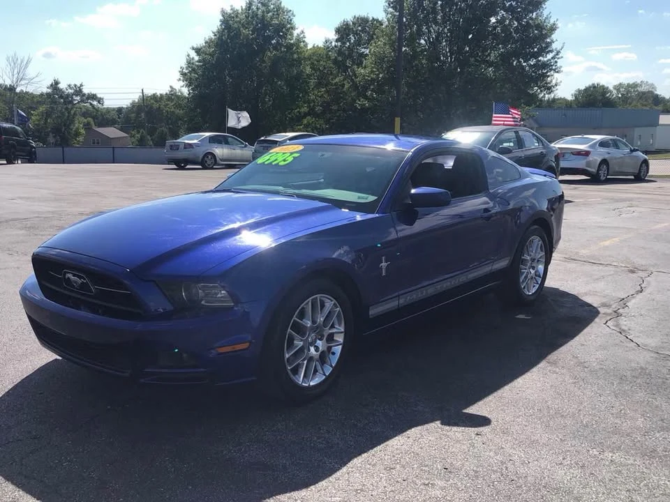 2013 Ford S197 Mustang - Image 2 of 10