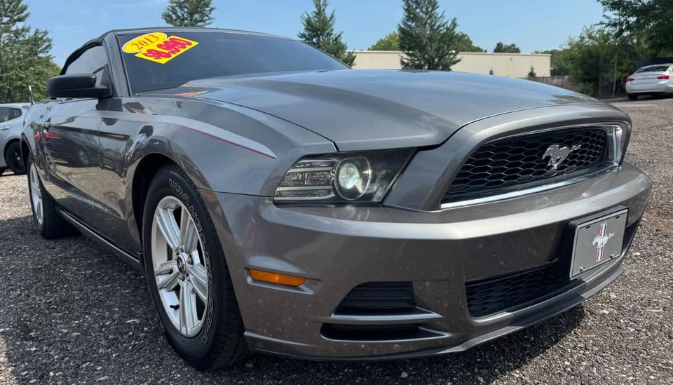 2013 Ford S197 Mustang - Image 3 of 19