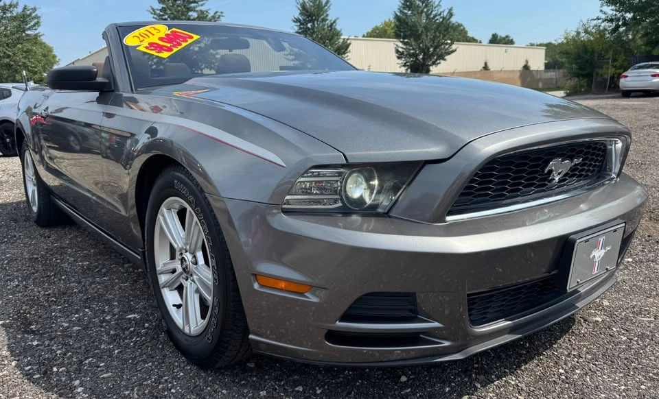 2013 Ford S197 Mustang - Image 10 of 19