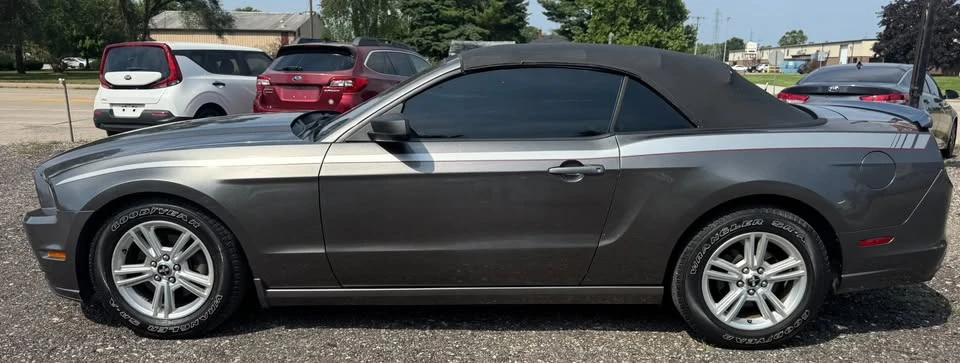 2013 Ford S197 Mustang - Image 8 of 19