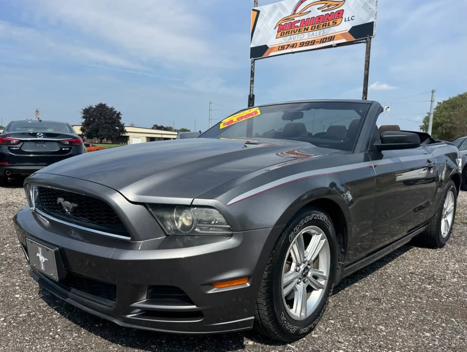 2013 Ford S197 Mustang - Image 9 of 19
