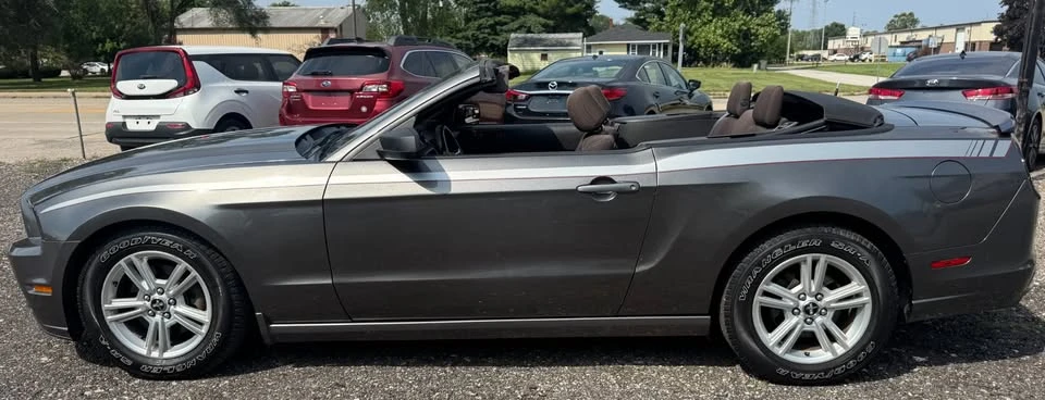 2013 Ford S197 Mustang - Image 11 of 19