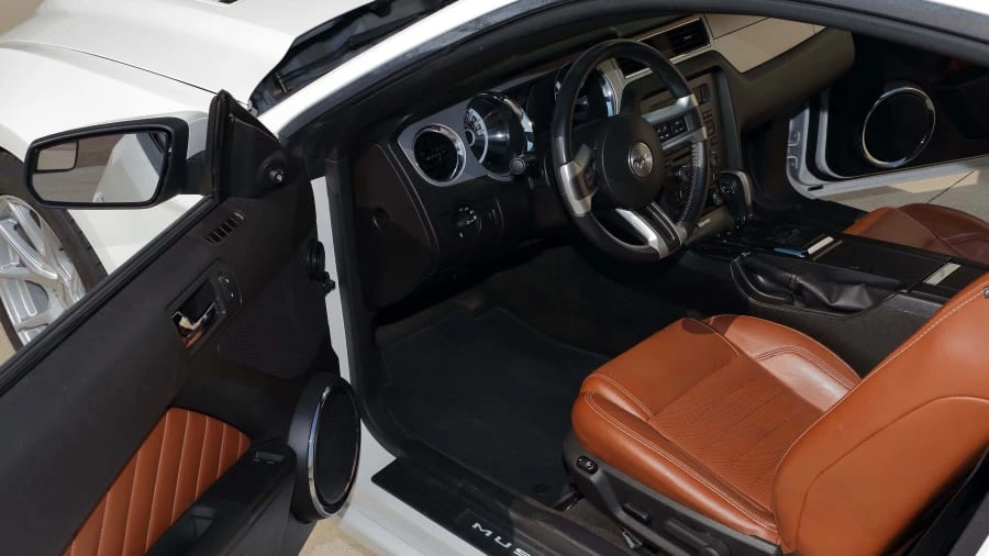 2013 Ford S197 Mustang - Image 4 of 12