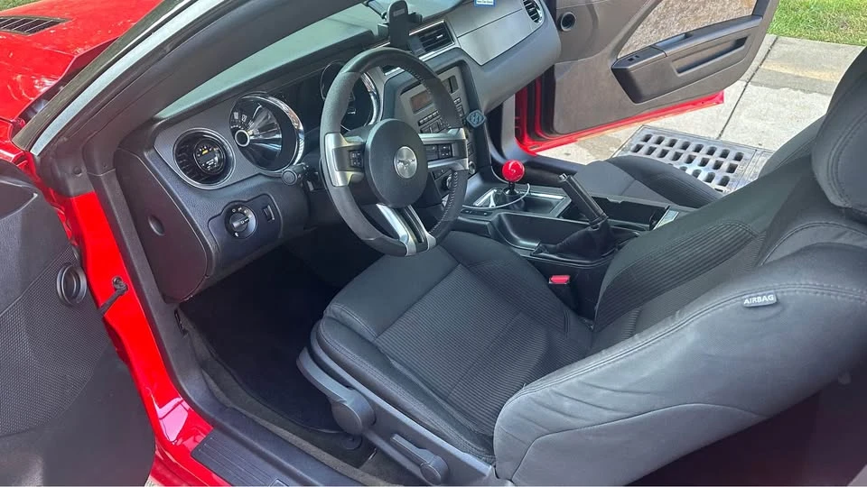 2013 Ford S197 Mustang - Image 19 of 20