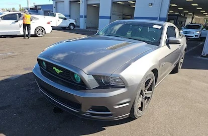 2013 Ford S197 Mustang - Image 2 of 6