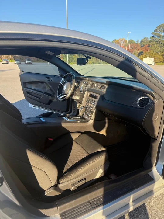 2013 Ford S197 Mustang - Image 14 of 16