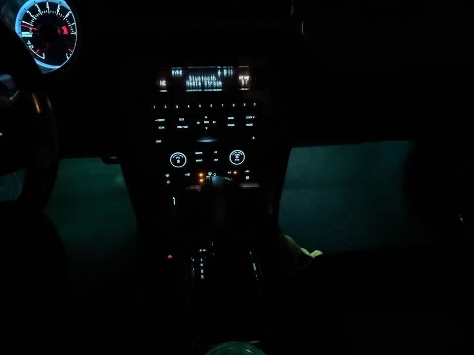 2013 Ford S197 Mustang - Image 11 of 15