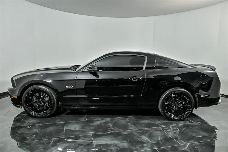 2013 Ford S197 Mustang GT - Image 6 of 28